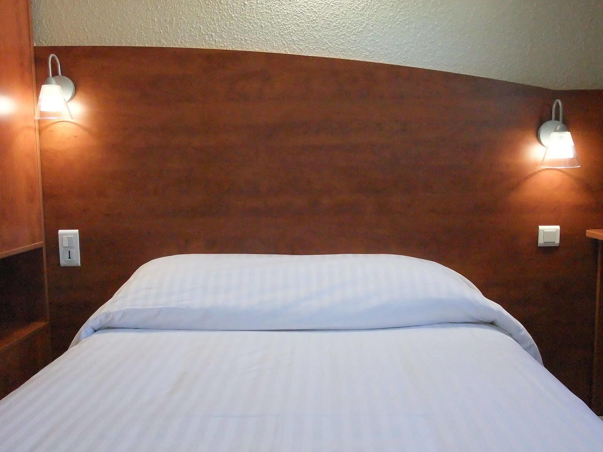 Adams Hotel Μετς Εξωτερικό φωτογραφία